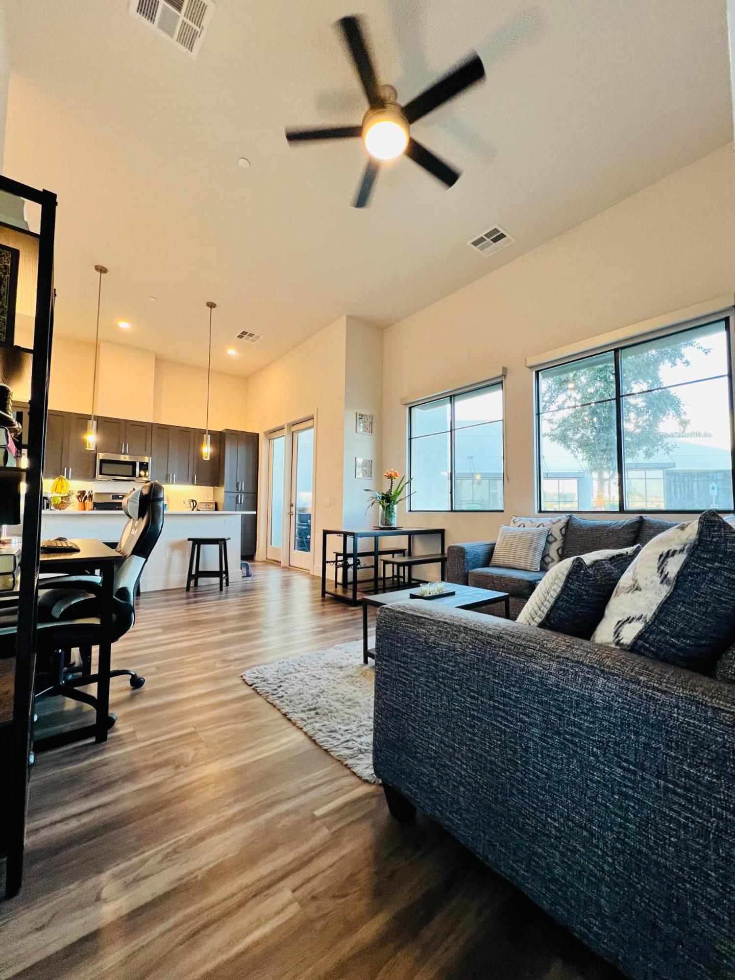 Apartment Luxury Oasis! Scottsdale
